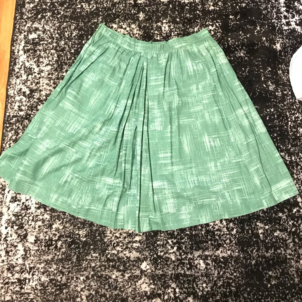 ♻️Green Modcloth Skirt w/Pockets!